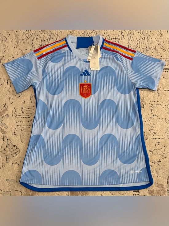 adidas Tops - Adidas Authentic Spain National Team 2022 Soccer HF1403 Jersey Women’s Sz: L